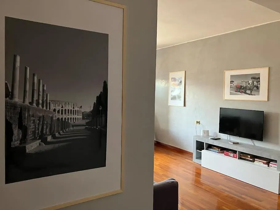 Apartment Ulisse Home Rome Italy